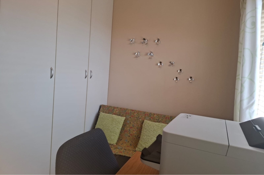 3 Bedroom Property for Sale in Rooi Rivier Rif Western Cape